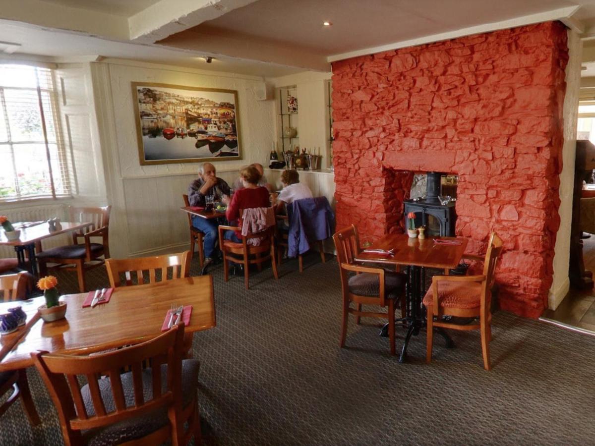 The Railway Inn Galmpton Exterior foto